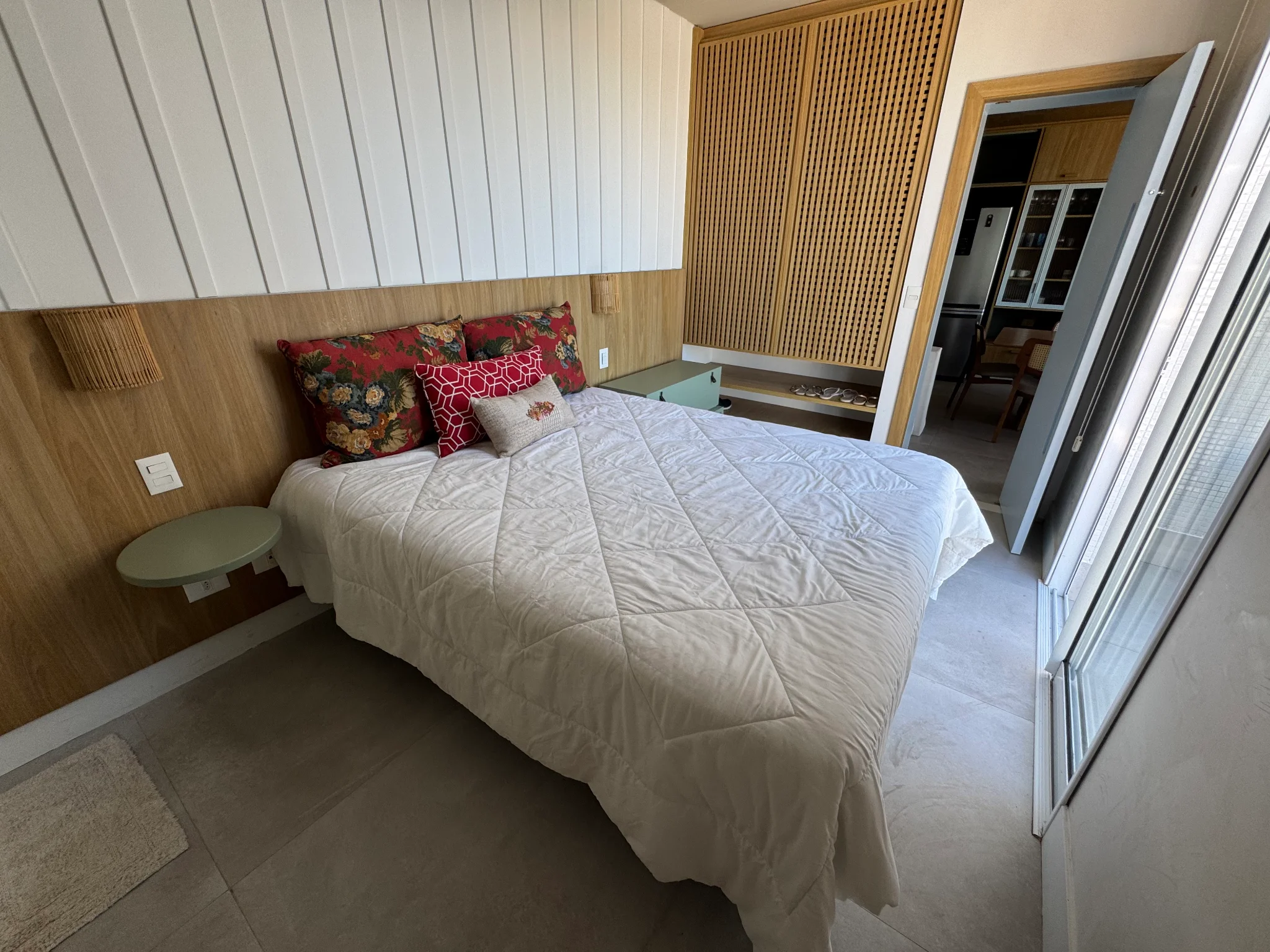 Cobertura à venda com 3 suítes, 177 m² no Condomínio Porto Damy em Ubatuba/SP. 