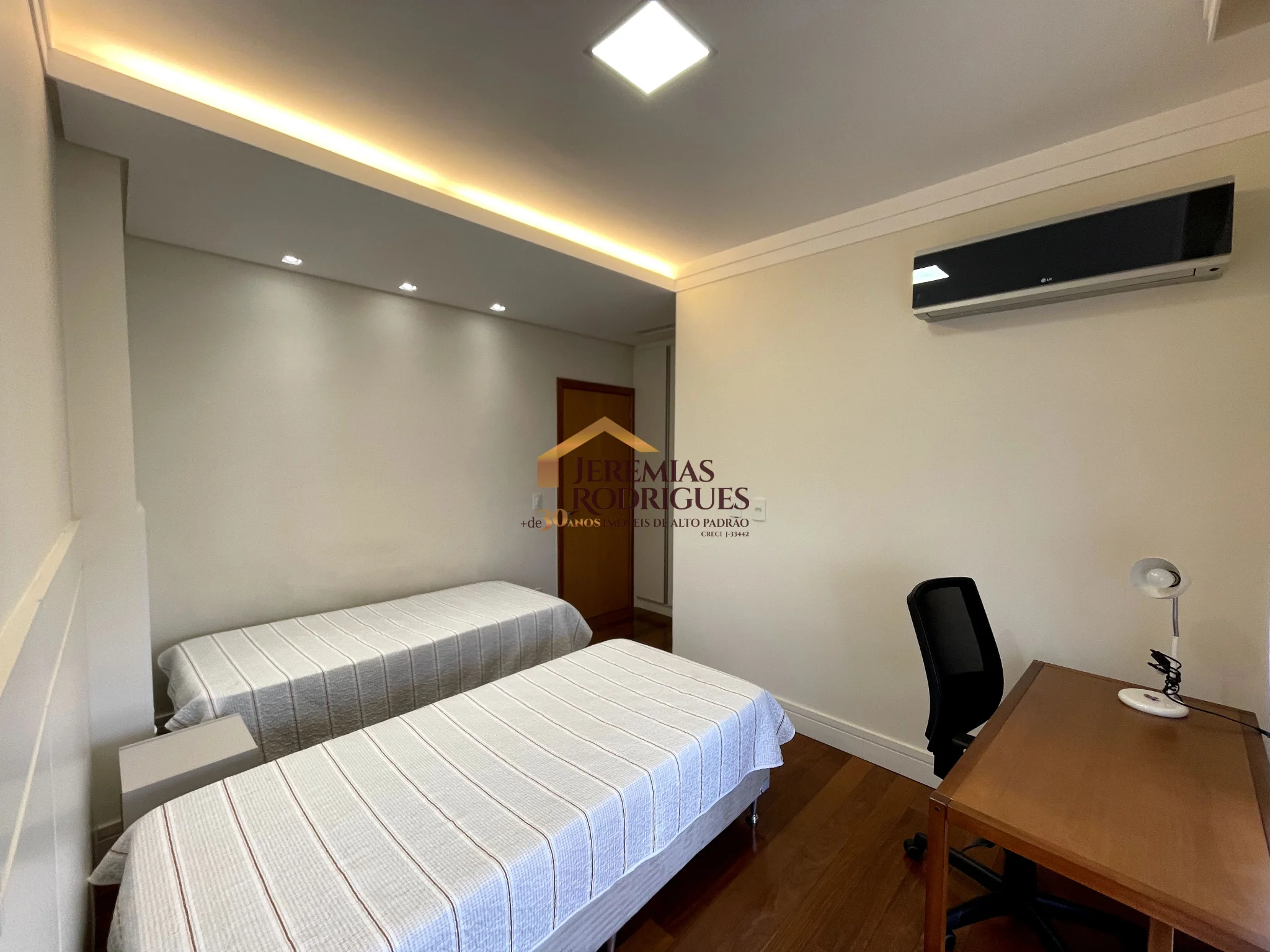 Apartamento à venda no Condomínio Des Arts em Taubaté/SP. — foto 27