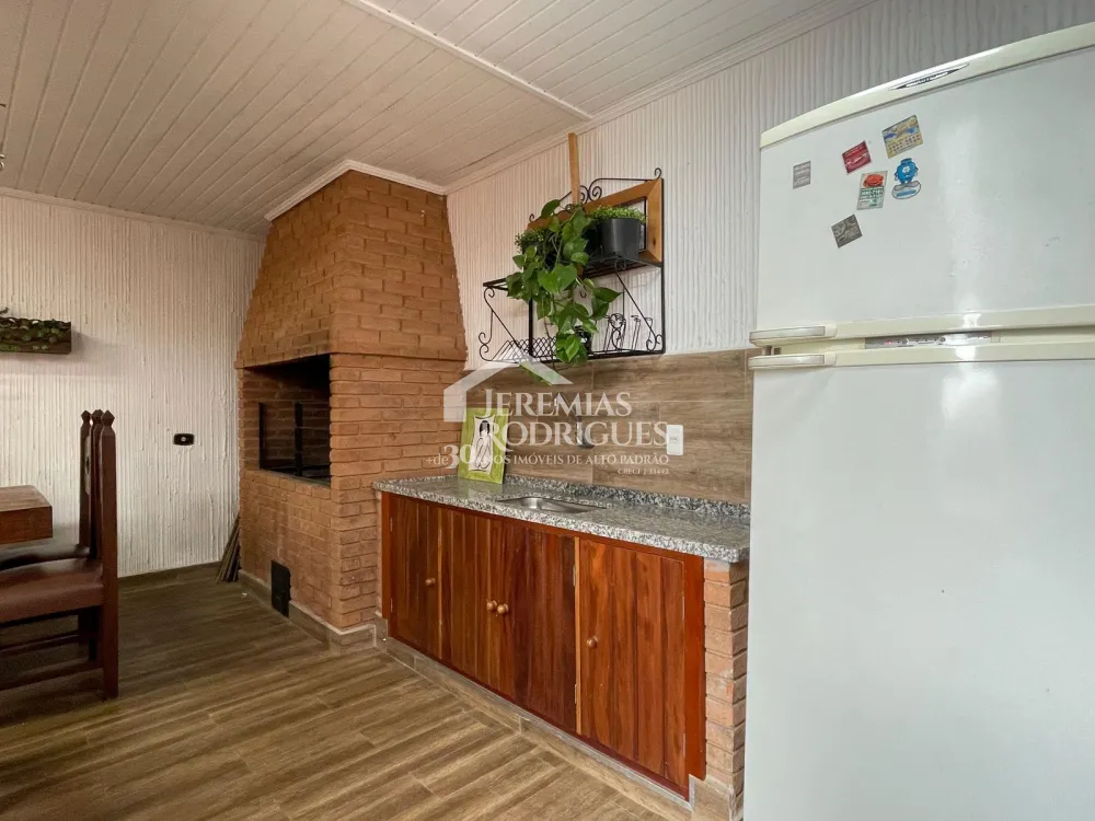 Casa com 4 suítes, 350 m² -  Vila Francalanza - Campos do Jordão/SP.