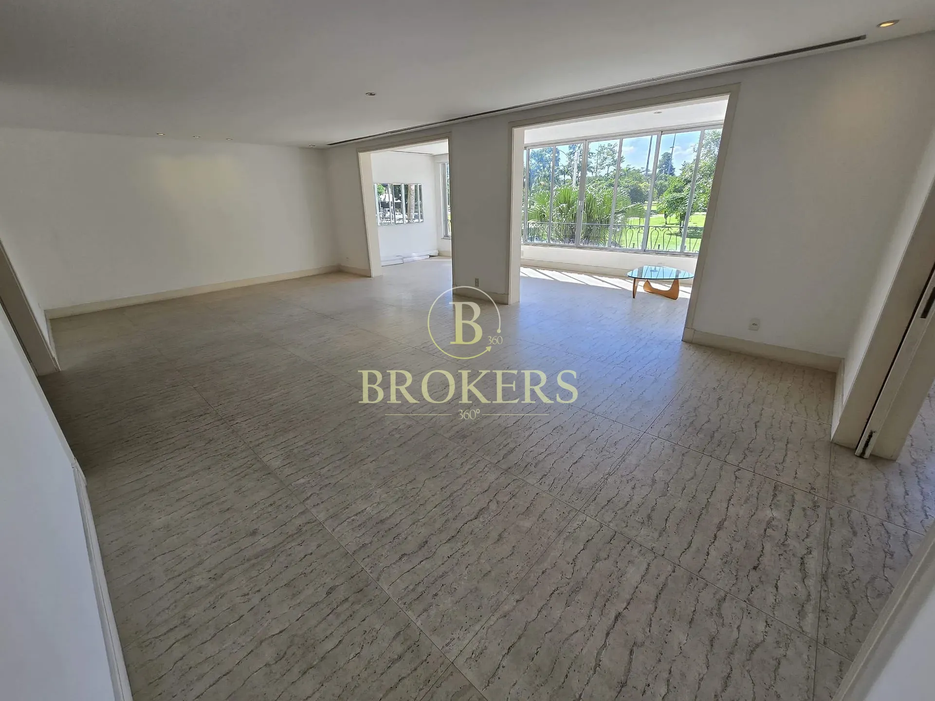 Apartamento garden à venda, Praia do Flamengo, varanda interna, salão em múltiplos ambientes, 3 qua