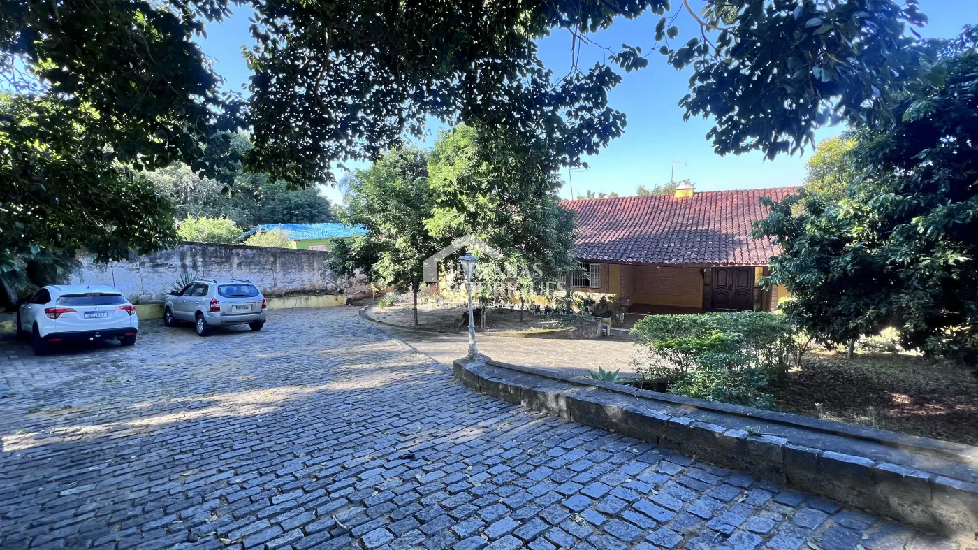 Chácara com 12 dormitórios, 900 m² - Guedes - Tremembé/SP