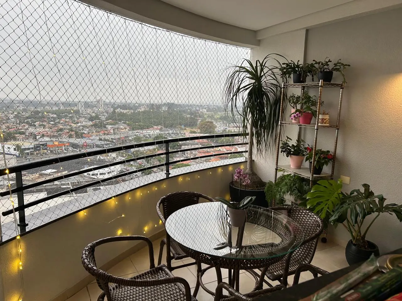 Apartamento à venda com 3 dormitórios no Condomínio Placere em Taubaté/SP. 