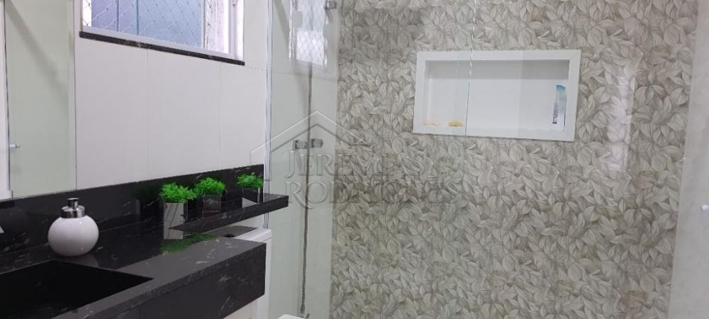 Casa à venda com 3 suítes no Condomínio Parque das Araucárias em Tremembé/SP.