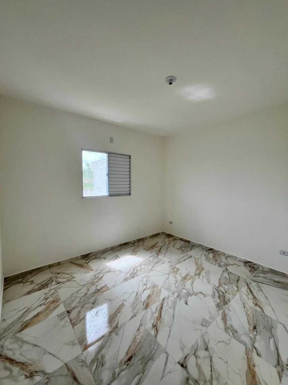 Apartamento no Portal dos Eucaliptos em Pindamonhangaba com 2 quartos