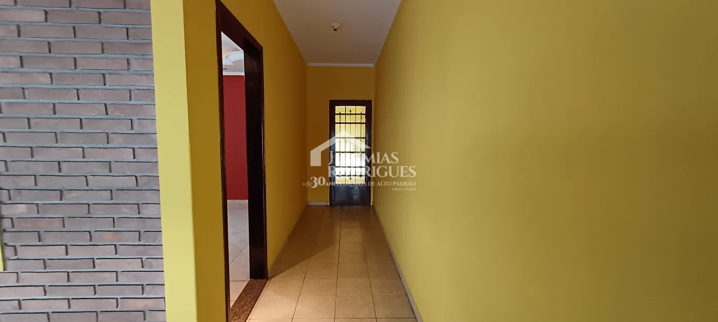 Casa com 4 dormitórios, 250 m² - Vila Rica - Pindamonhangaba/SP