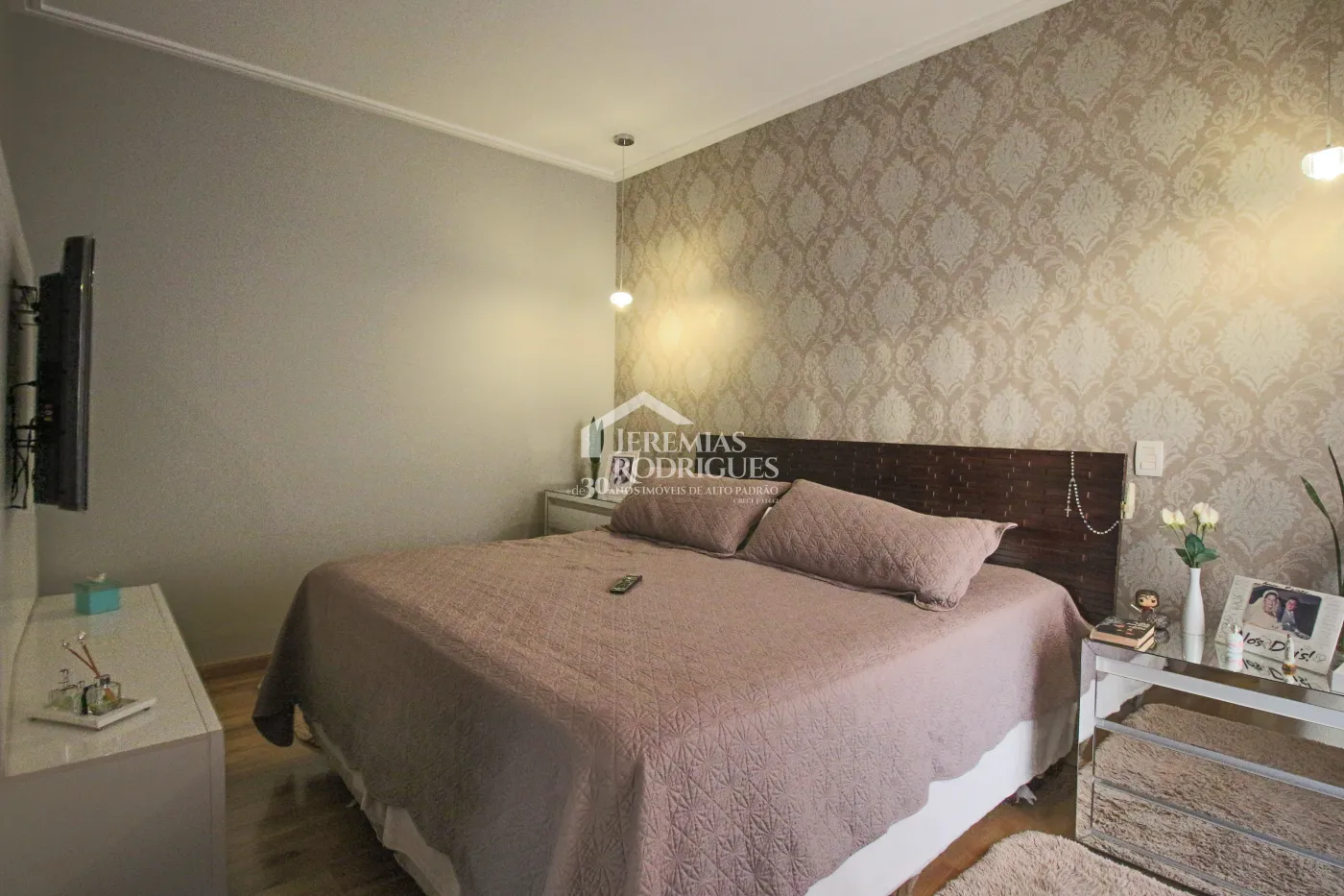 Casa com 3 suítes, 342 m² - Condomínio Taubaté Village - Taubaté/SP.