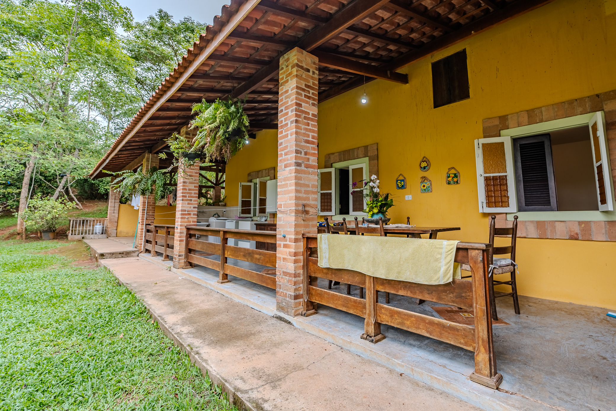 Sitio à venda com 9 dormitórios em São Luiz do Paraitinga/SP.