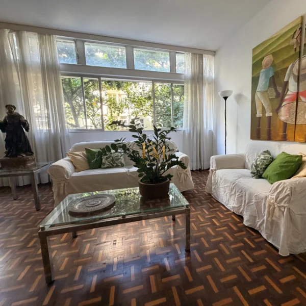 Imaculado apartamento de 4 quartos à venda com amplitude, luz natural e localização imbatível em Co — foto 3