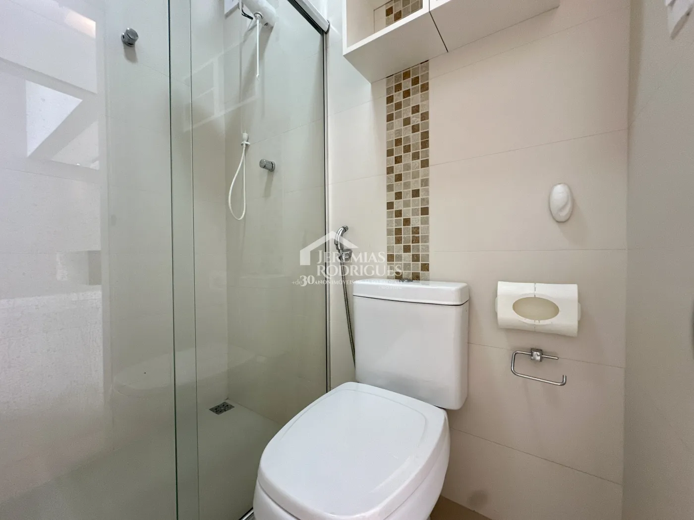 Casa com 3 dormitórios, 237 m² - Campos do Conde Chamboard - Tremembé/SP.