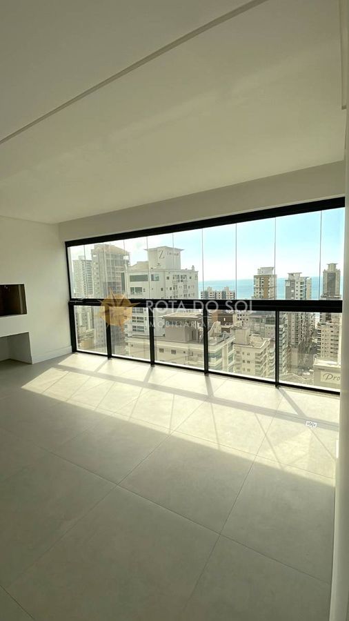 Dom Benedito Apartamento 3 Suítes à Venda Meia Praia Itapema SC