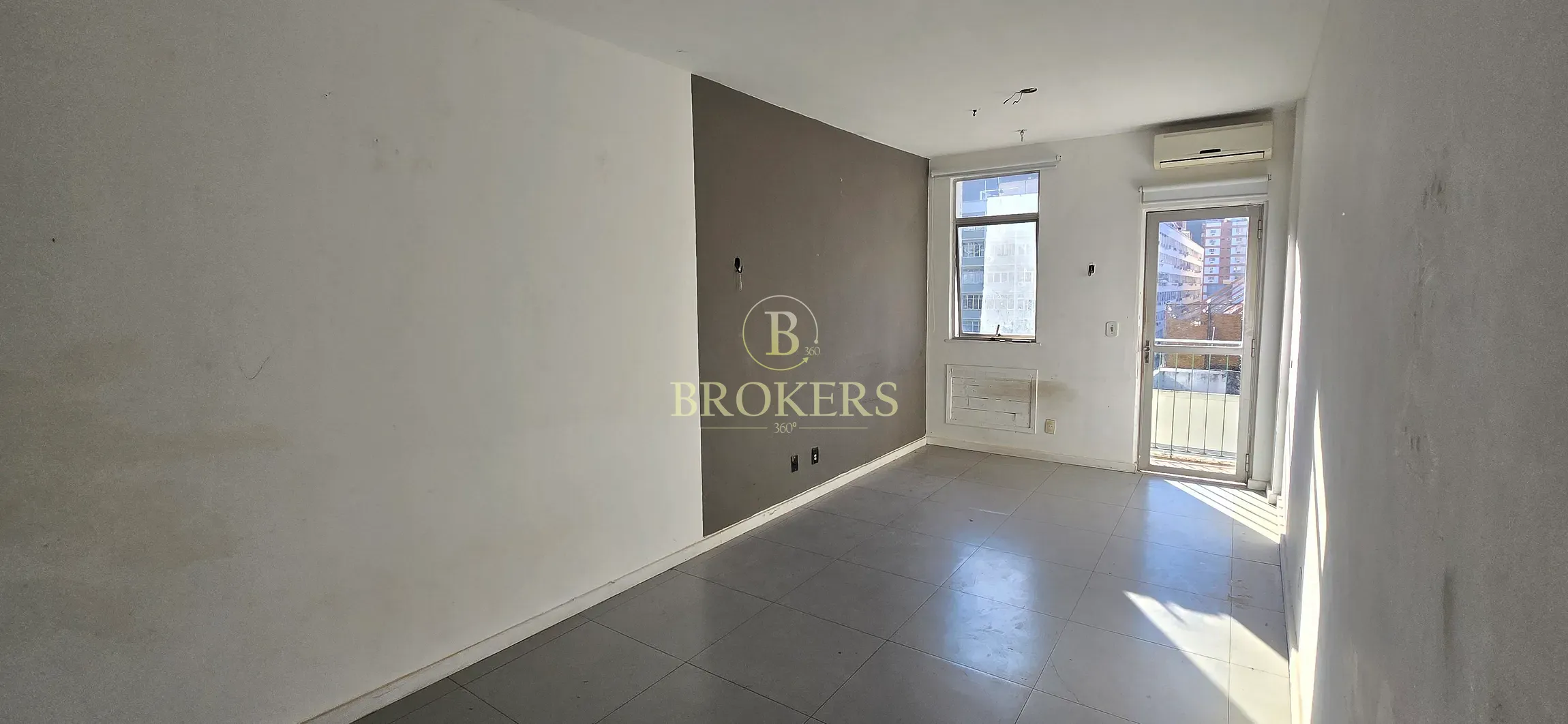 Apartamento quarto e sala a venda em Botafogo com Varanda, vista para o Cristo e Vaga de Garagem. — foto 6