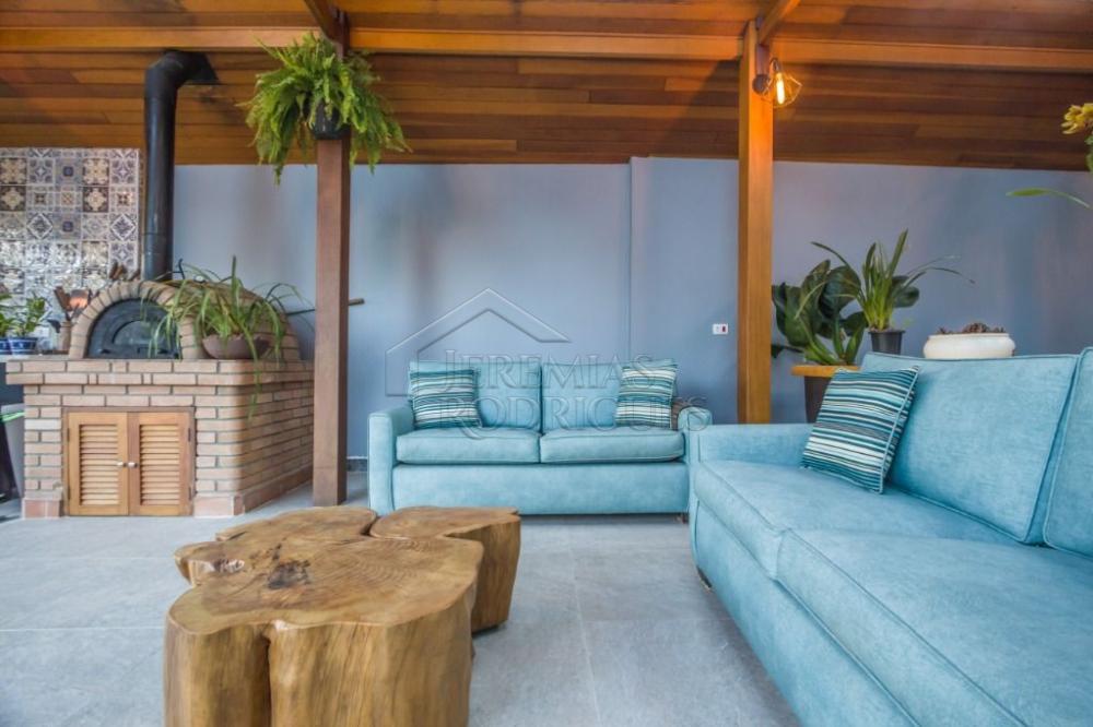 Casa à venda por R$ 3.200.000,00 - Campos do Jordão/SP