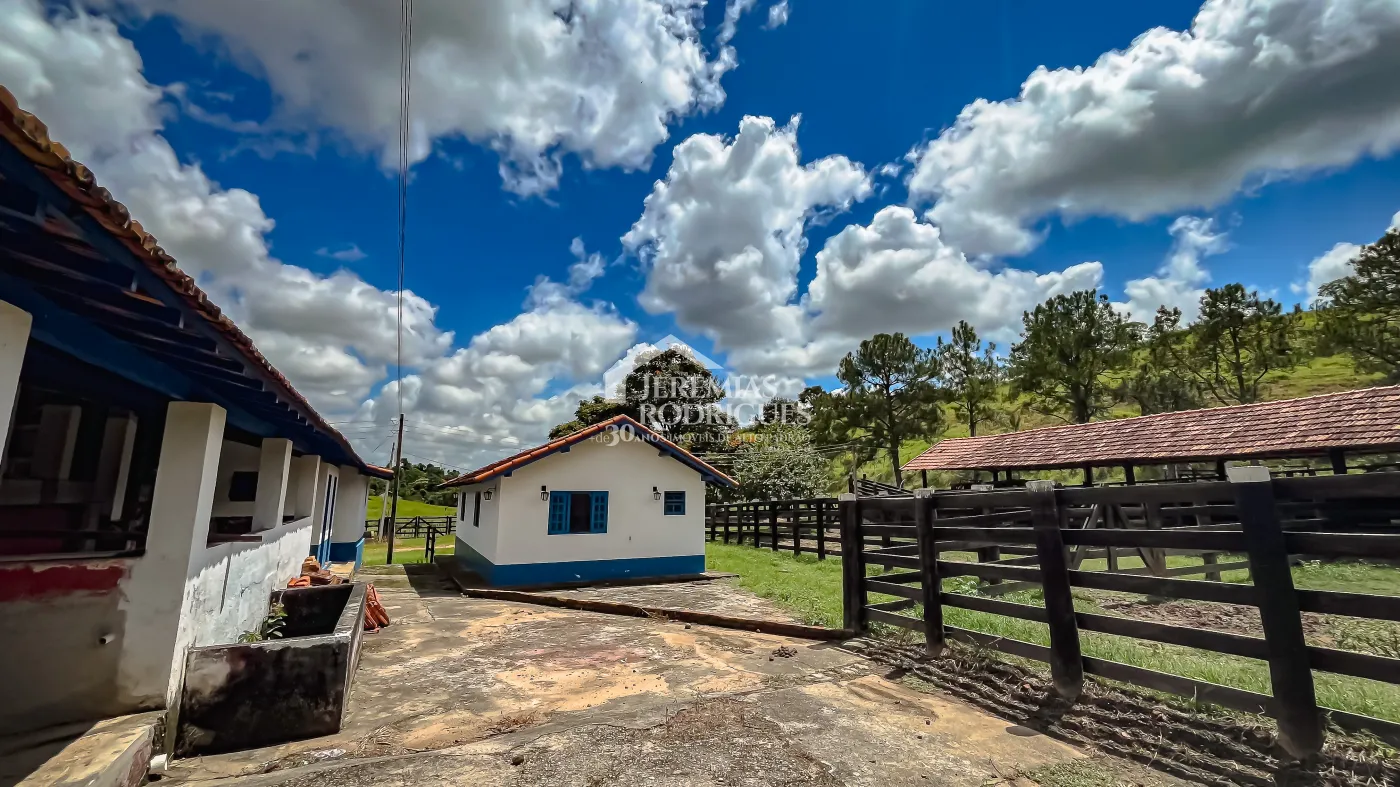 Fazenda com 2.808.000 m² - Caçapava/SP