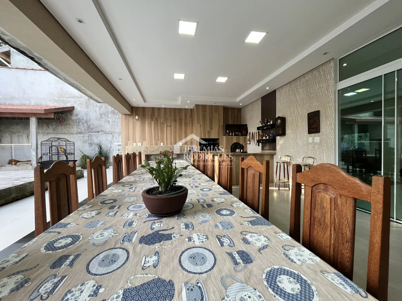 Casa de 693 m² à venda por R$ 2.104.000,00 - Tremembé/SP