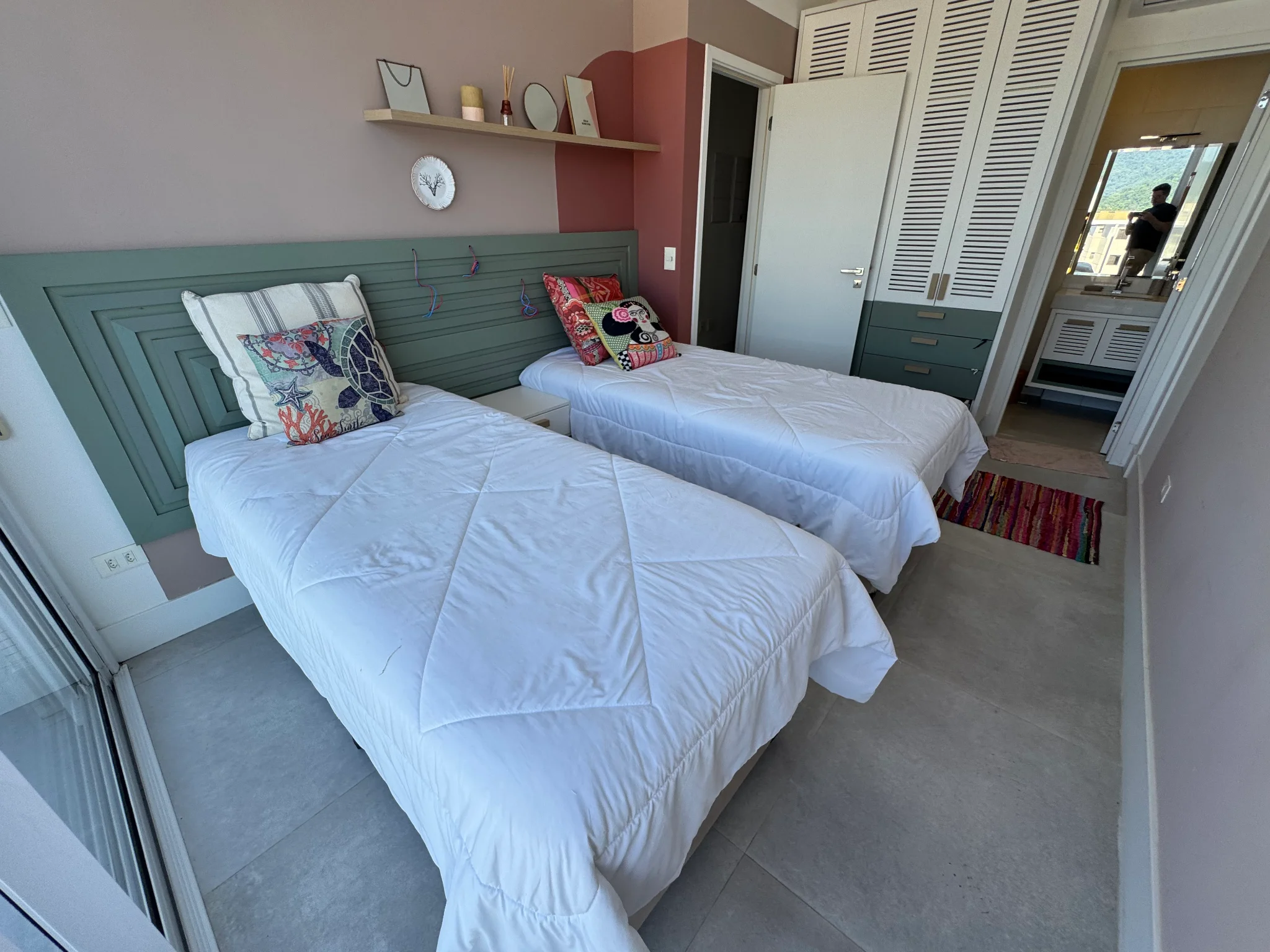 Cobertura à venda com 3 suítes, 177 m² no Condomínio Porto Damy em Ubatuba/SP. 