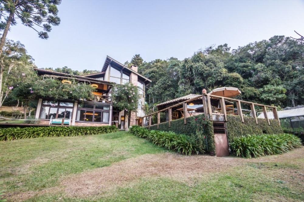 Casa com 3 quartos, 630 m², à venda por R$ 6.500.000- Condomínio Pedra de Fogo - Campos do Jordão/SP