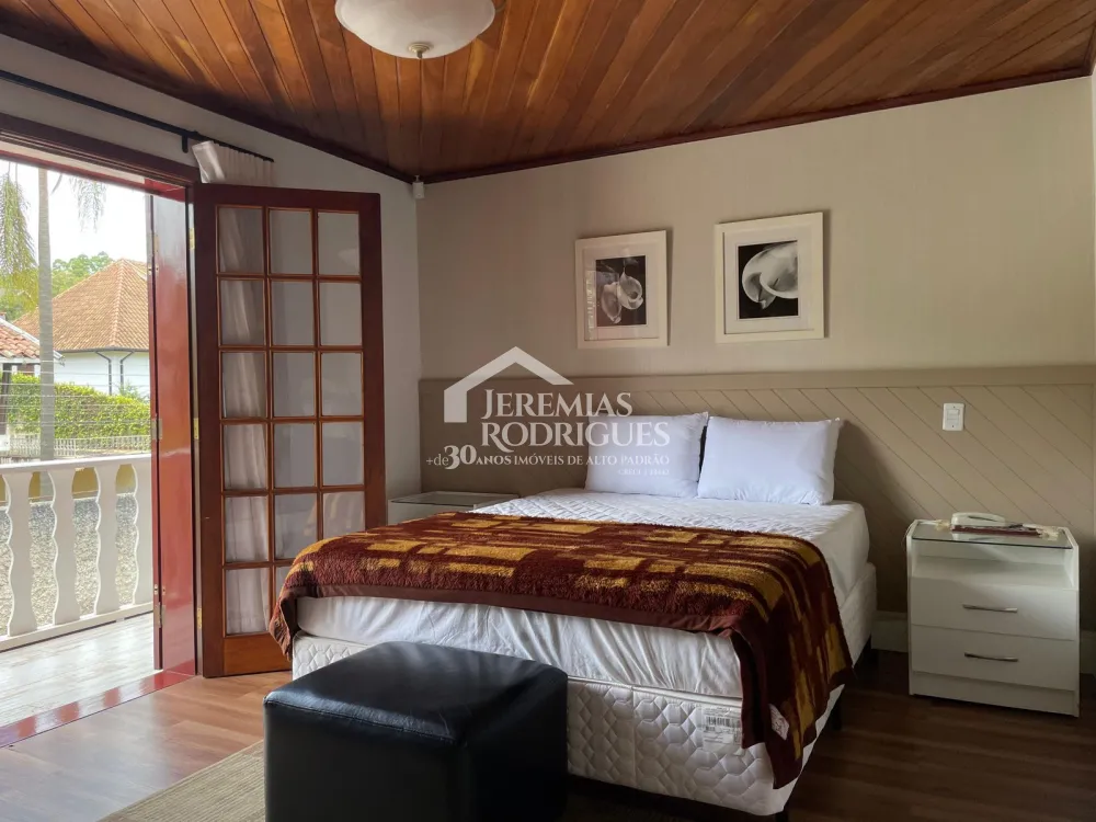 Casa com 4 suítes, 350 m² -  Vila Francalanza - Campos do Jordão/SP.