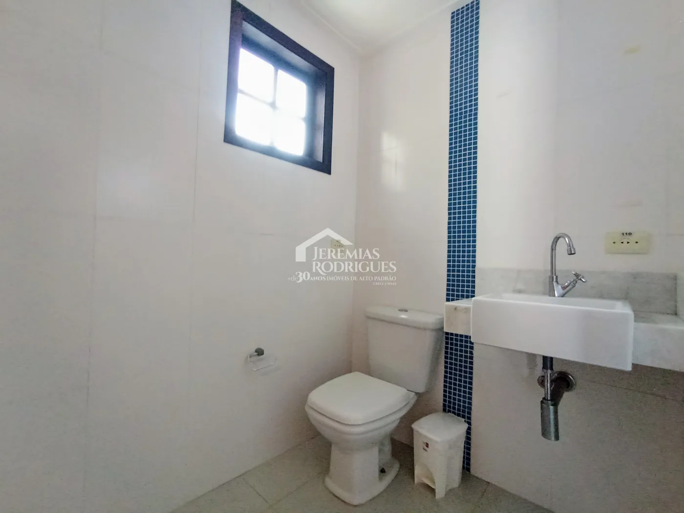 Casa para venda e locação com 3 dormitórios no Condomínio Taubaté Village em Taubaté/SP