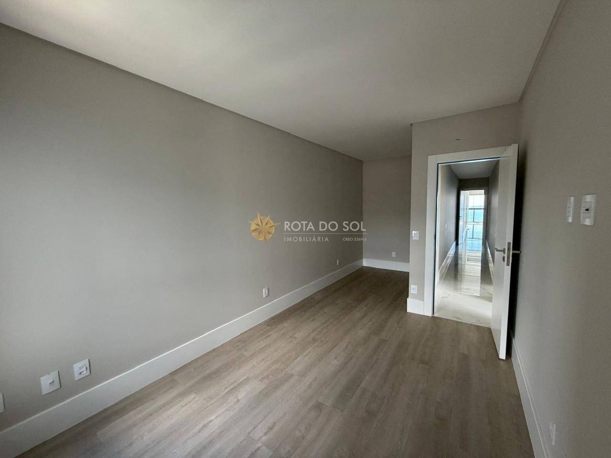 Grand Mirage Apartamento 3 Suítes Vista Mar no Centro de Itapema