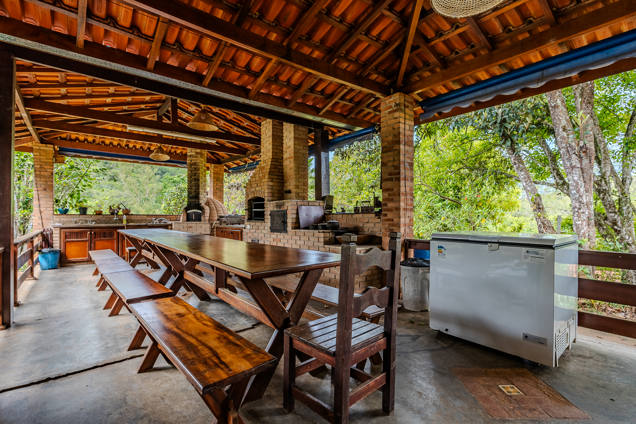 Sitio à venda com 9 dormitórios em São Luiz do Paraitinga/SP.