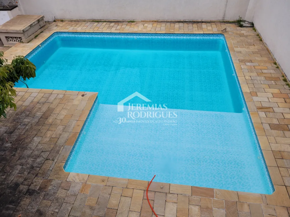 Casa com 3 quartos, 260 m², venda por R$ 1.050.000- Jardim Maria Augusta - Taubaté/SP