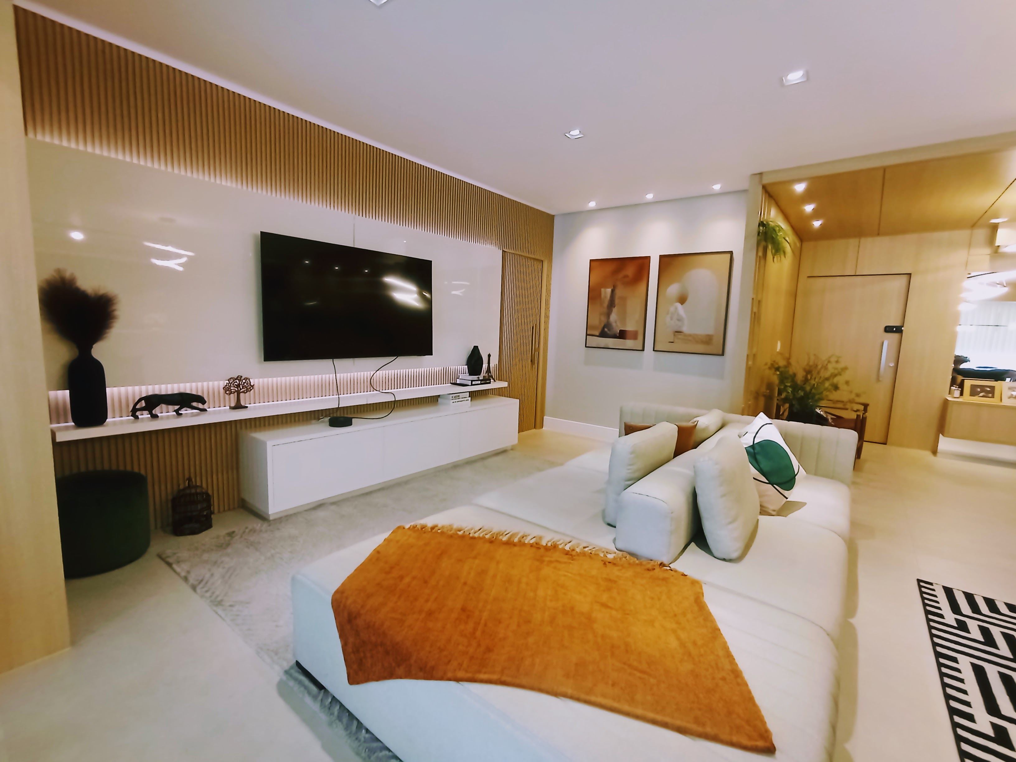 Apartamento à venda com 3 suítes, 155 m² no Condomínio Renaissance em Taubaté/SP.