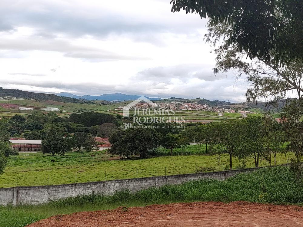 Terreno com 2.450 m² - Condomínio Chácaras Cataguá - Taubaté/SP