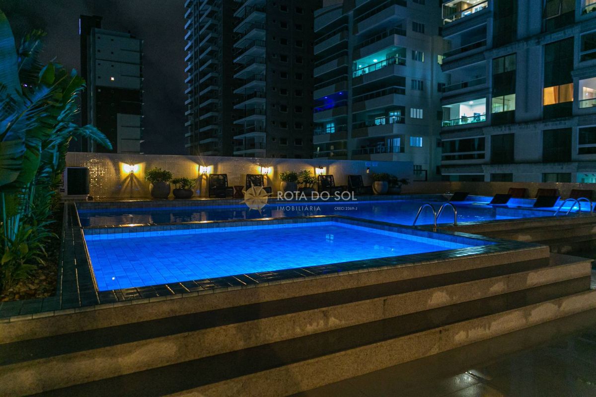 Dom Benedito Apartamento 3 Suítes à Venda Meia Praia Itapema SC