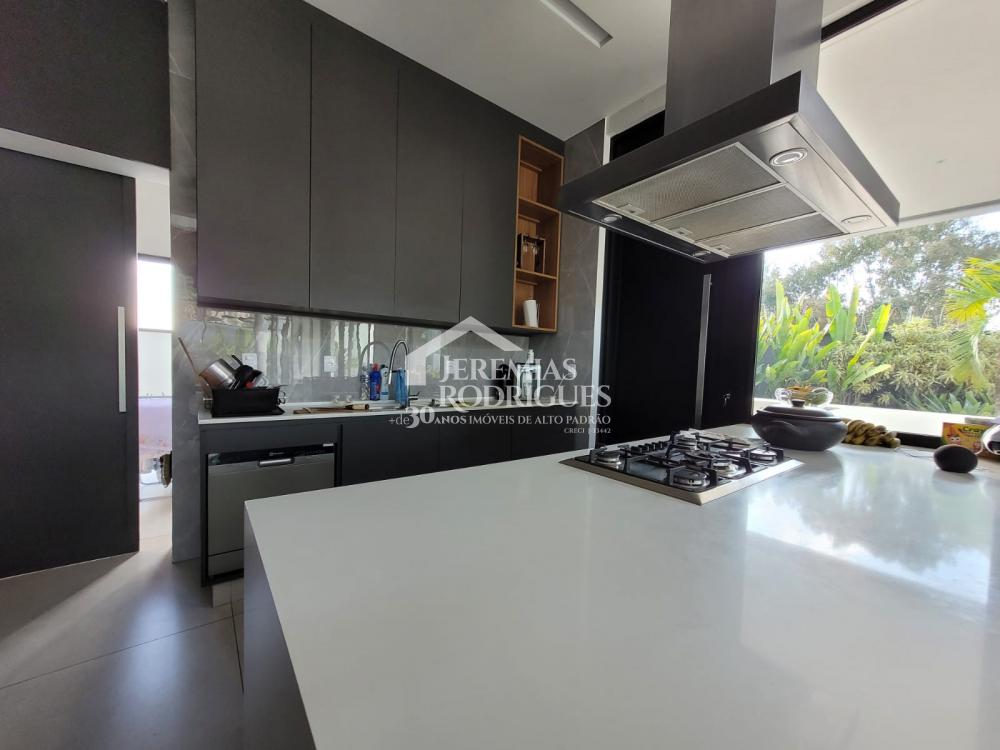 Casa com 3 dormitórios, 420 m² - Condomínio Reserva Bonsucesso - Pindamonhangaba/SP