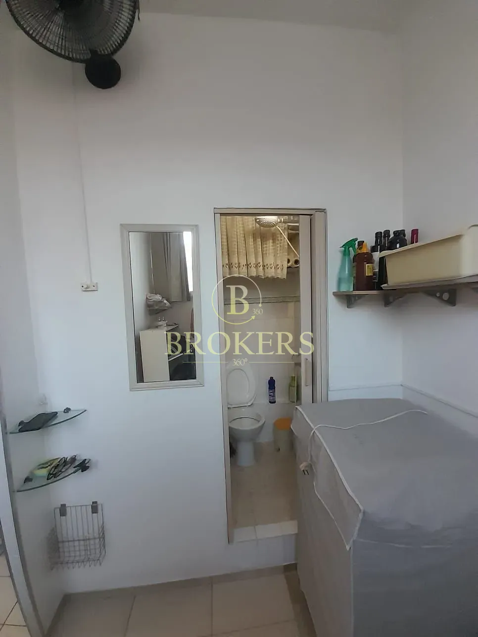 Apartamento com 2 quartos, em frente ao metrô, à Venda em  Botafogo, Rio de Janeiro. — foto 18