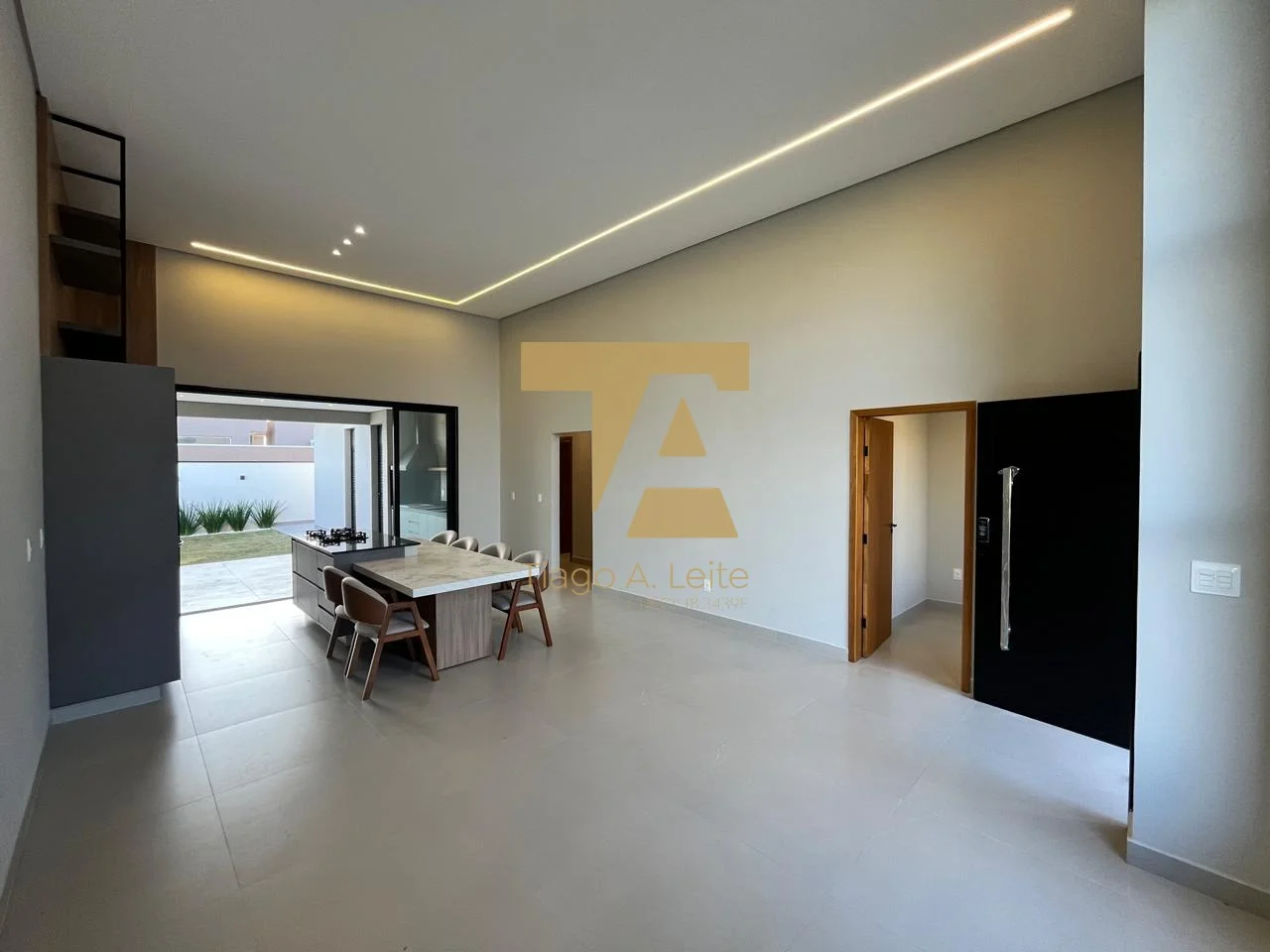 Casa Térrea com 3 Suítes e Fachada Contemporânea – Condomínio Pérola do Vale, Tremembé/SP