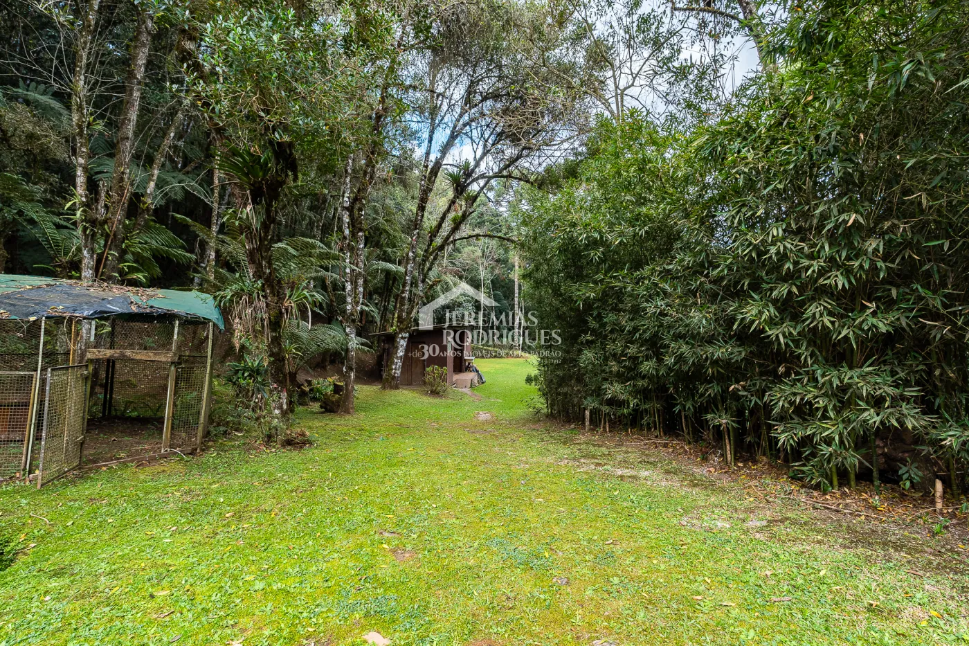 Casa com 7 suítes, 770 m² - Pedra do Fogo - Campos do Jordão/SP.
