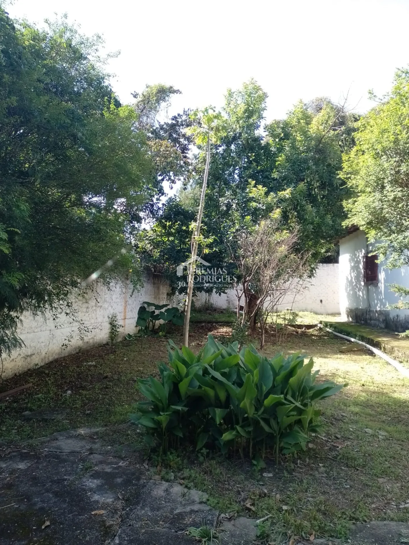 Casa com 5 dormitórios, 298 m² -  São Benedito - Pindamonhangaba/SP