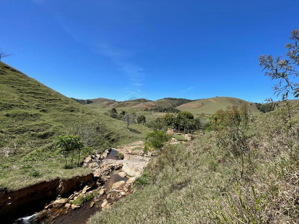 Fazenda com 2 quartos, 2.553.500 m², à venda por R$ 5.800.000- Lorena - Lorena/SP