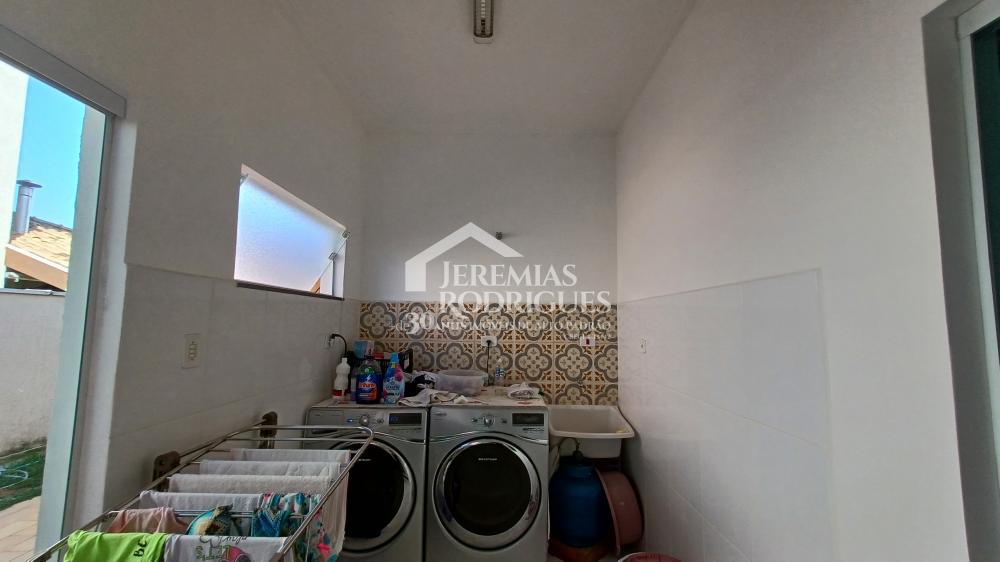 Casa com 3 dormitórios, 270 m² - Condomínio Real Ville - Pindamonhangaba/SP