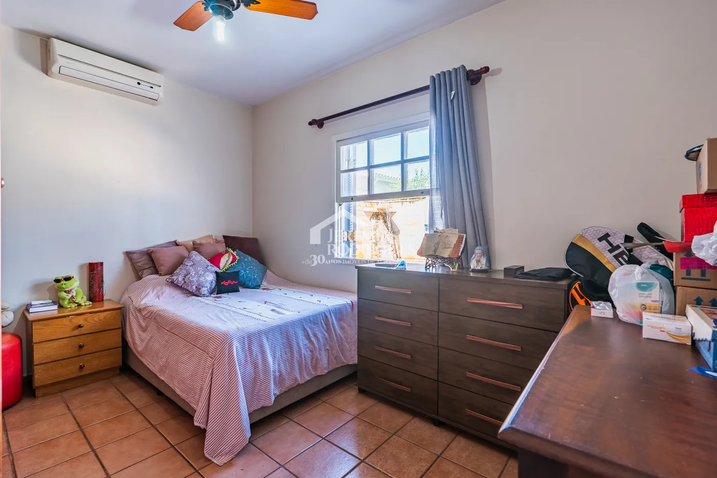 Casa com 3 dormitórios, 396 m² - Condomínio Village Paineiras - Pindamonhangaba/SP.