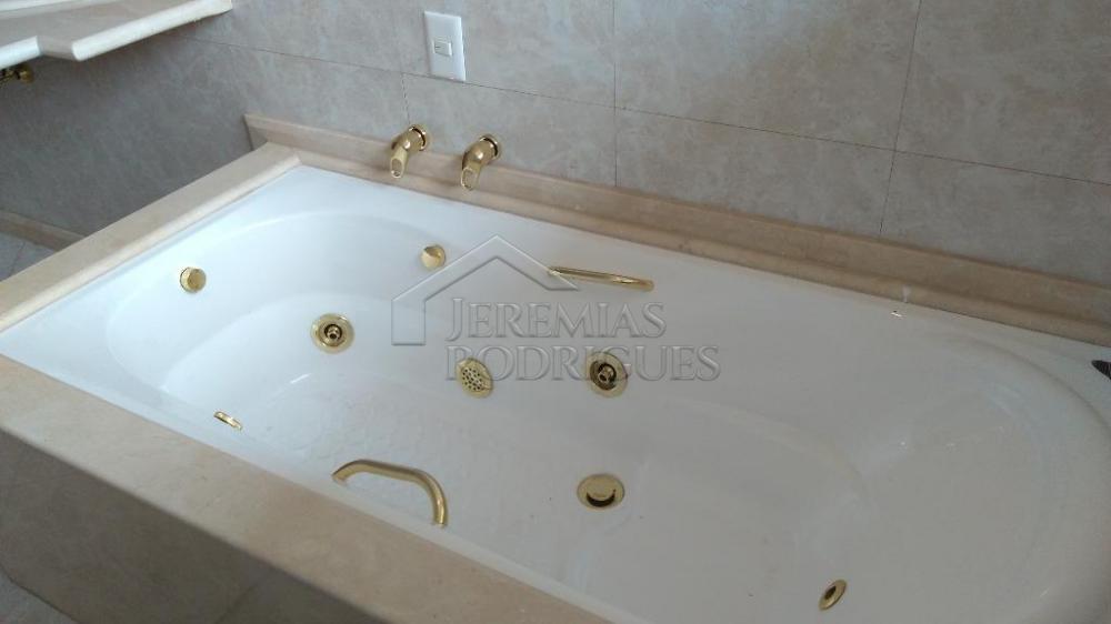 Casa à venda por R$ 3.150.000,00 - Taubaté/SP