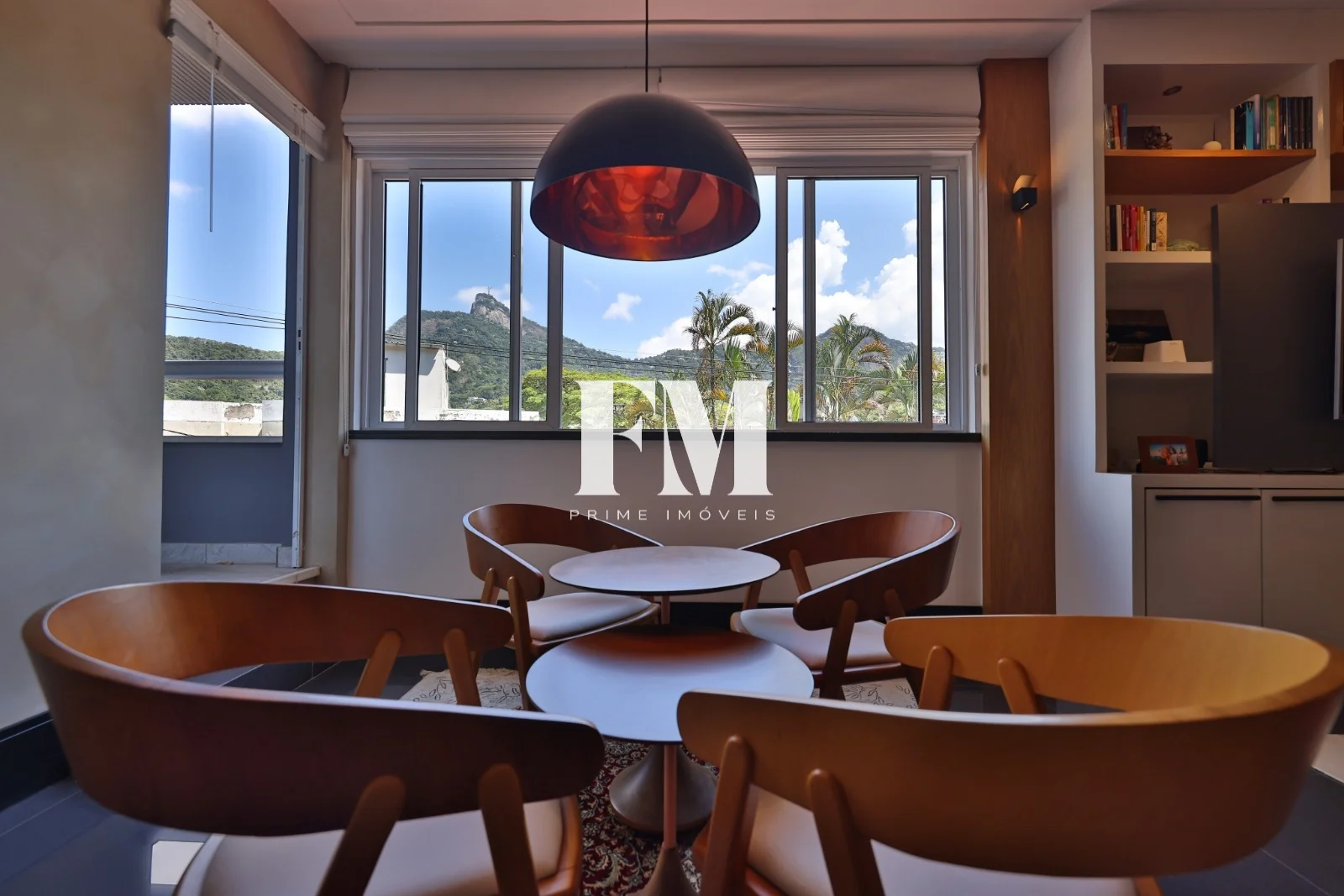 Santa Teresa | 6 Quartos (3 Suítes) | 1.100m² de Terreno com Piscina e Vista para a Natureza - foto 42