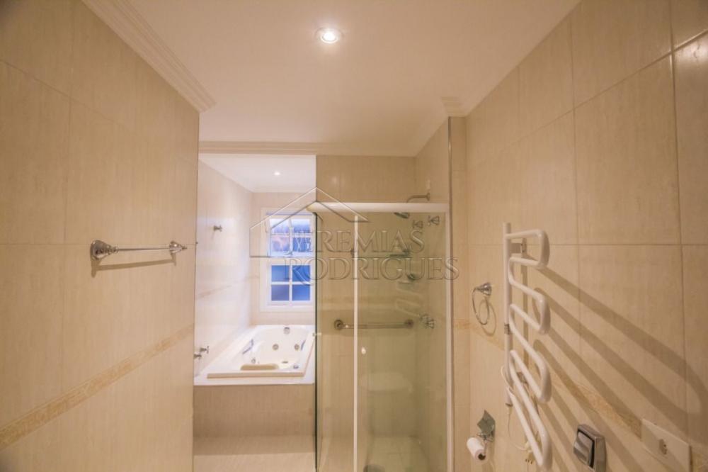 Casa à venda por R$ 3.200.000,00 - Campos do Jordão/SP
