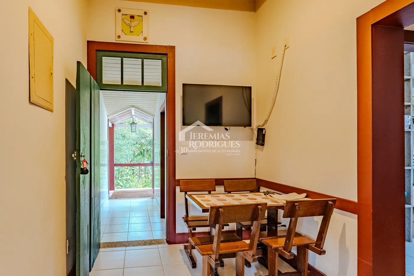 Fazenda à venda com 3.389.000,00 m² em Piraí/RJ.