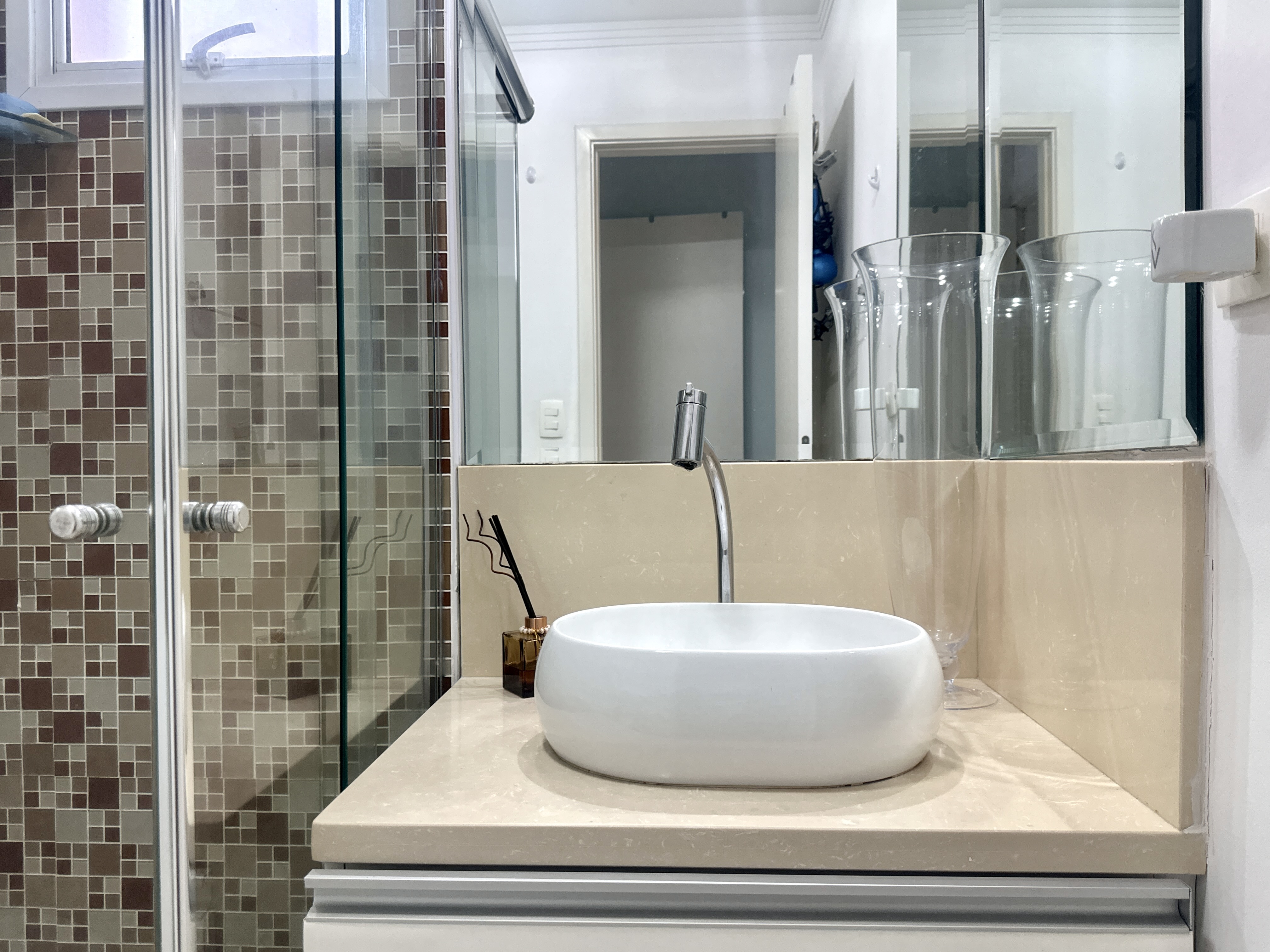 Apartamento à venda com 2 dormitórios, 82 m² no Condomínio Cyan Boulevard das Águas em Taubaté/SP.