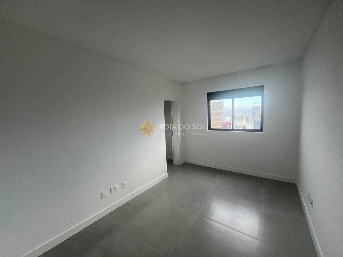 Diamond Tower Apartamento 4 Suítes e 3 Vagas em Meia Praia Itapema SC