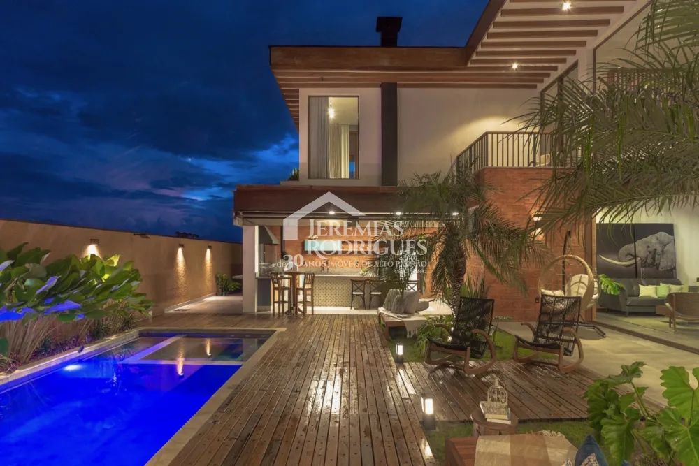Maravilhosa casa com 5 quartos, 438 m² - Colonial Village II - Pindamonhangaba/SP