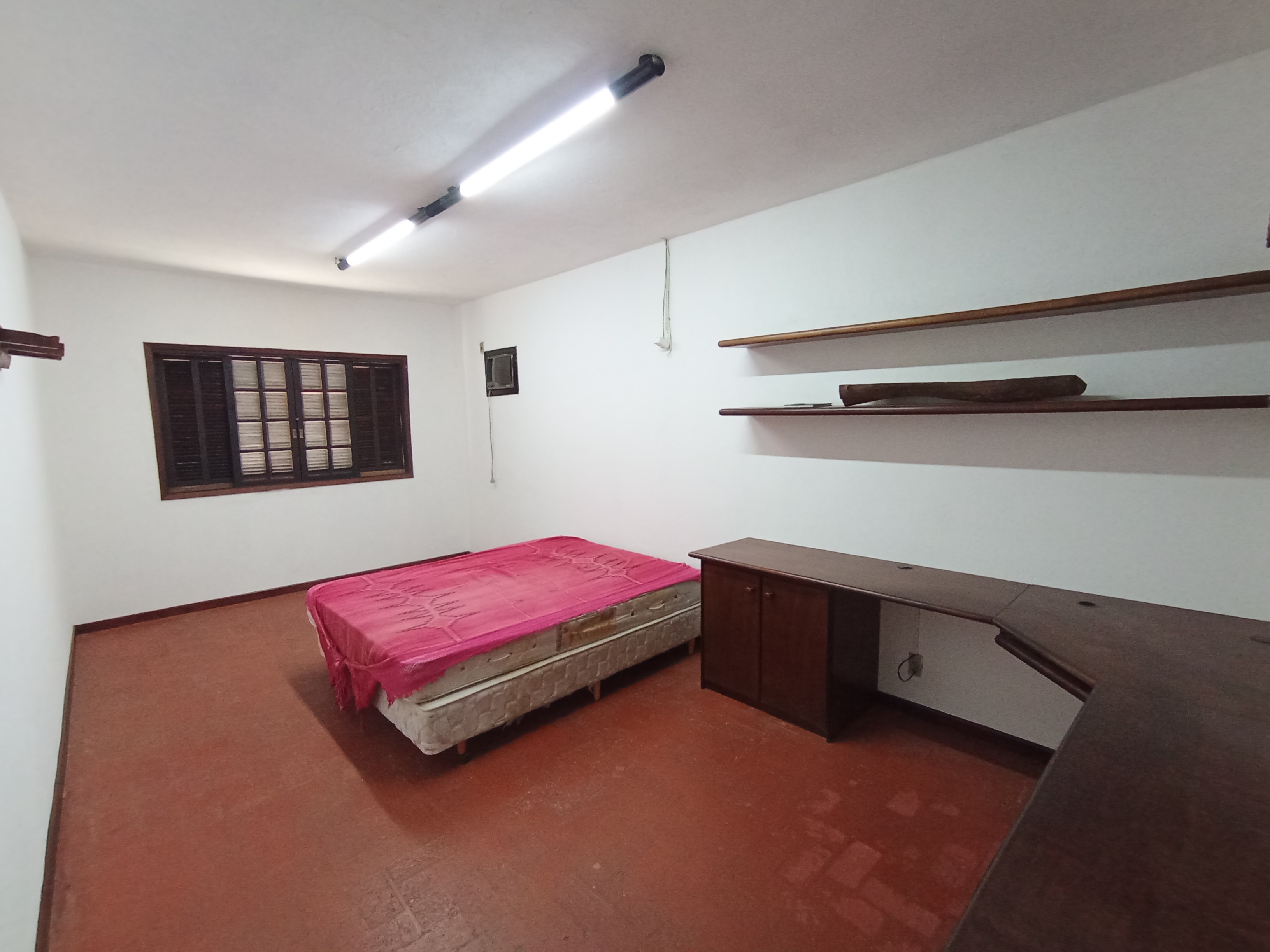 Sítio à venda com 24.000 m² no bairro Mandú em Pindamonhangaba/SP.
