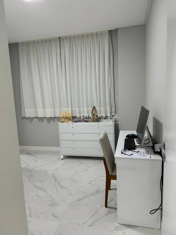 Black Piano apartamento 3 suítes e 2 vagas na Meia Praia