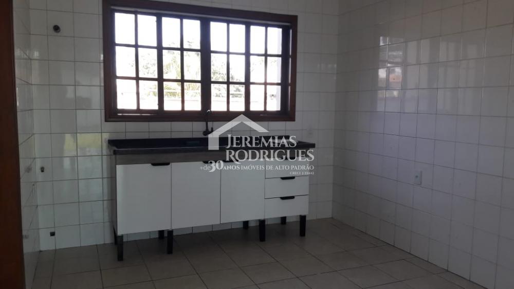 Casa à venda com 3 quartos no Residencial Lessa em Pindamonhangaba/SP