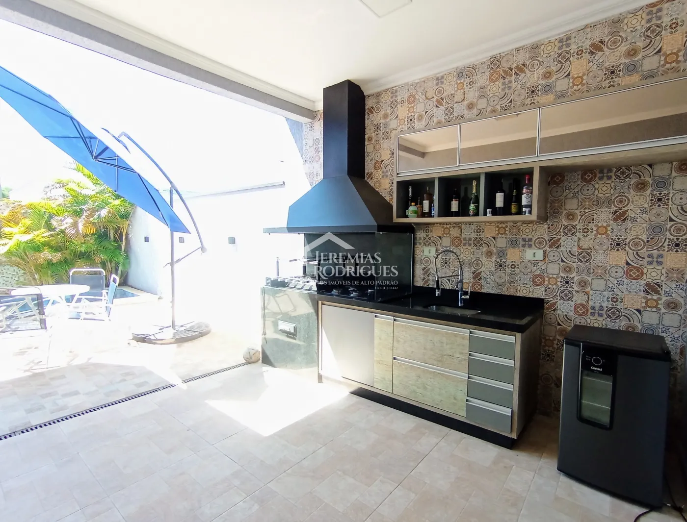 Casa para venda com 3 dormitórios no Condomínio Residencial Tecoara em Taubaté/SP