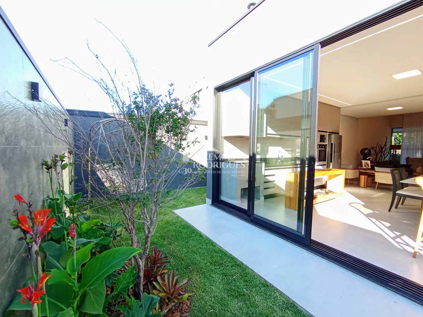 Casa mobiliada e decorada à venda com Exclusividade no Condomínio Cyrella Landscape em Taubaté/SP