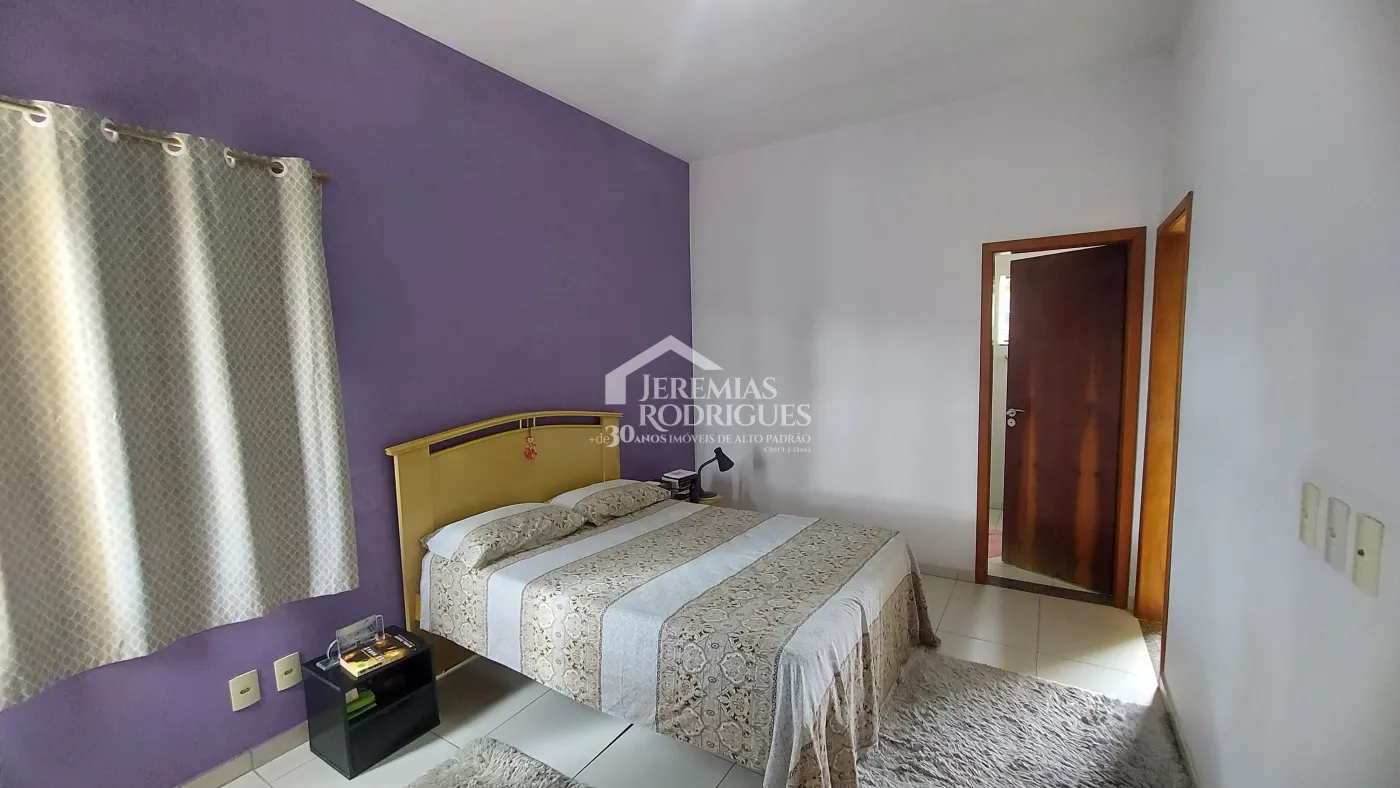 Casa à venda por R$ 800.000,00 - Pindamonhangaba/SP