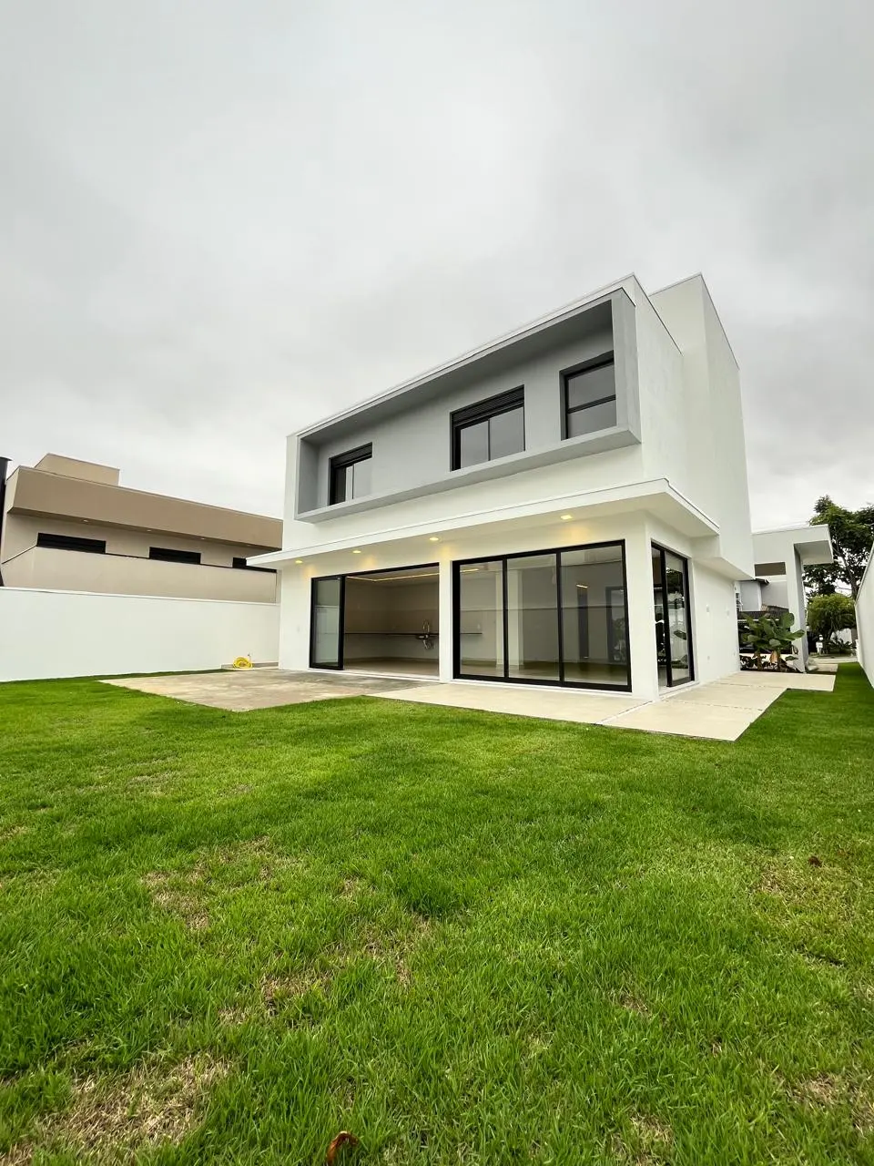 Sobrado à venda no Condomínio Reserva dos Lagos – Pindamonhangaba/SP